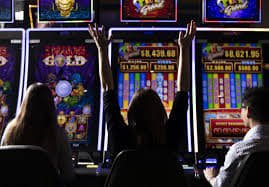 VIP990 ဝန်ဆောင်မှုများ Sportsbook Live Casino Esports Myanmar MMK ကစားနည်း